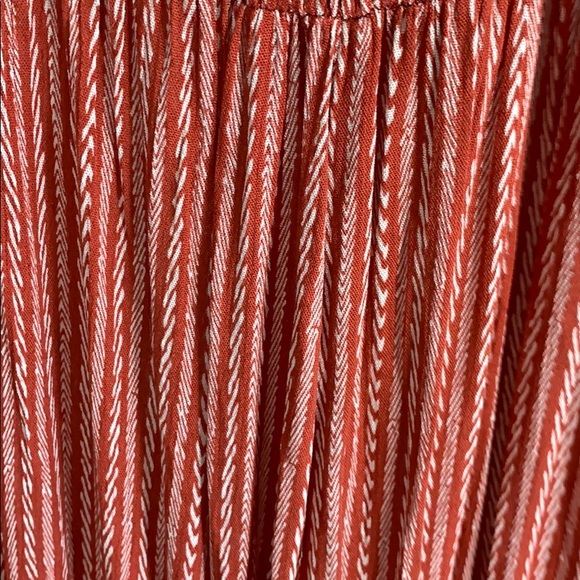 Smocked flare jumpsuit - Picture 4 of 4